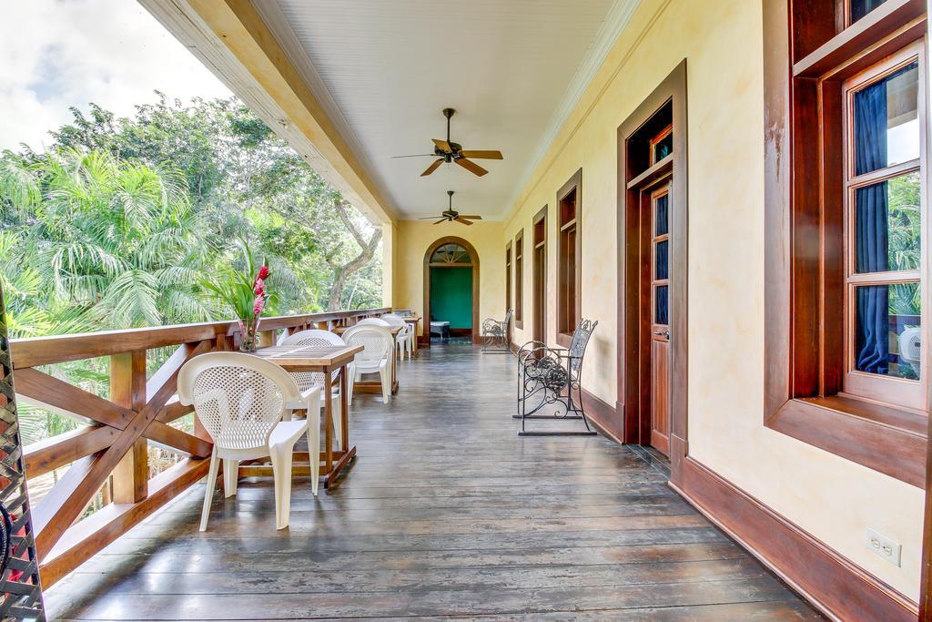 Colonial Suite @ Mahogany Hall San Ignacio Εξωτερικό φωτογραφία