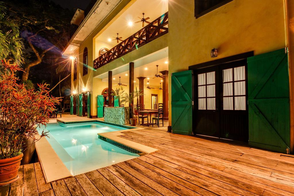 Colonial Suite @ Mahogany Hall San Ignacio Εξωτερικό φωτογραφία